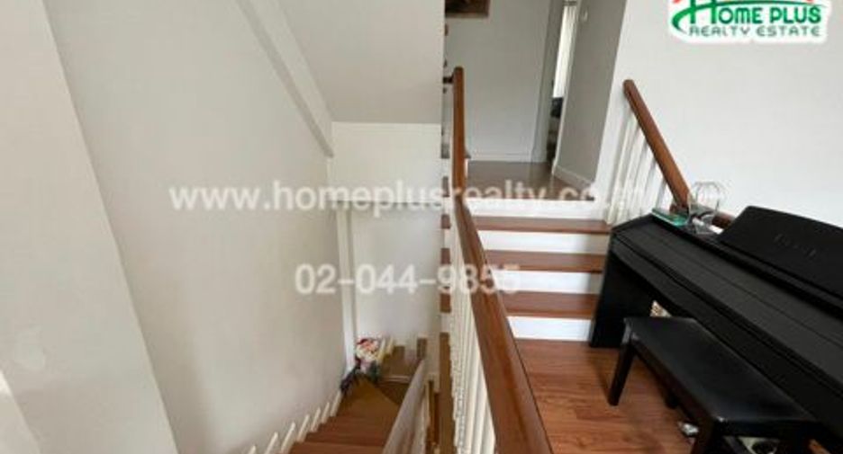 For sale 3 bedrooms townhouse in Bueng Kum, Bangkok