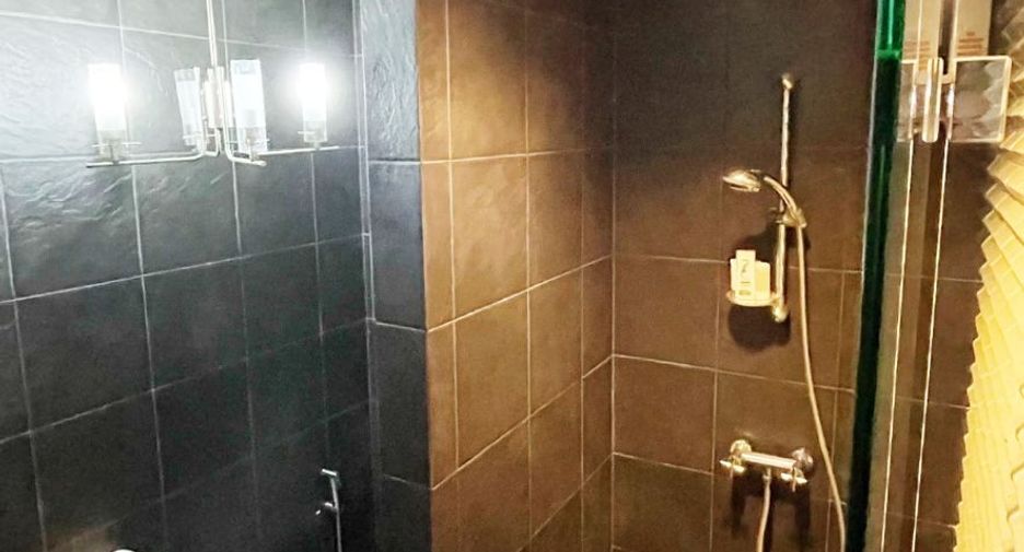 For sale 2 bedrooms condo in Chatuchak, Bangkok