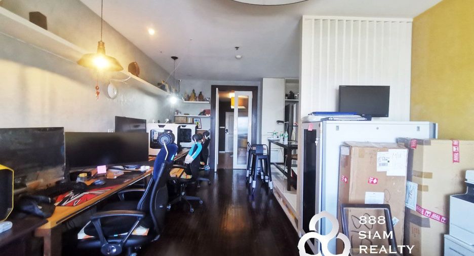 For sale 2 bedrooms condo in Chatuchak, Bangkok