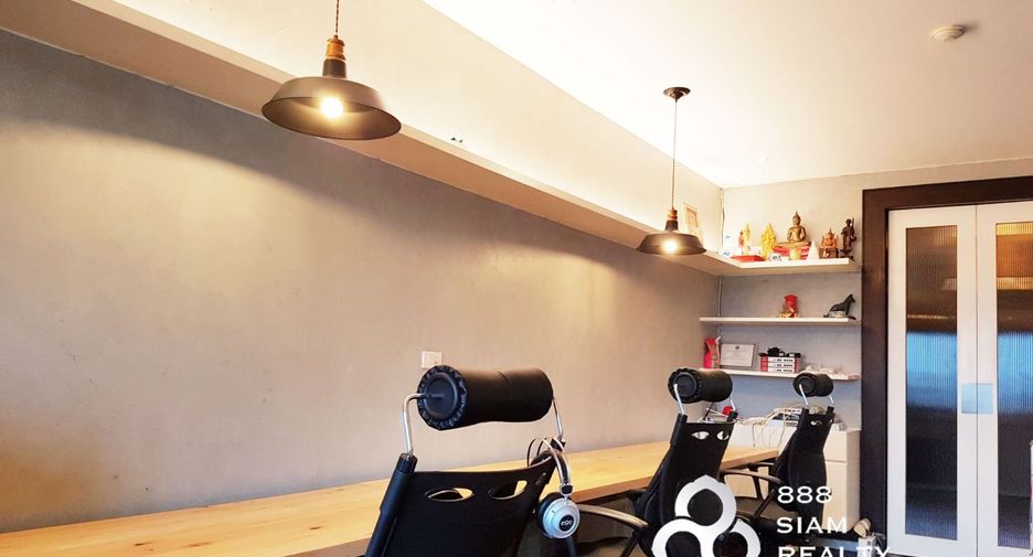For sale 2 bedrooms condo in Chatuchak, Bangkok