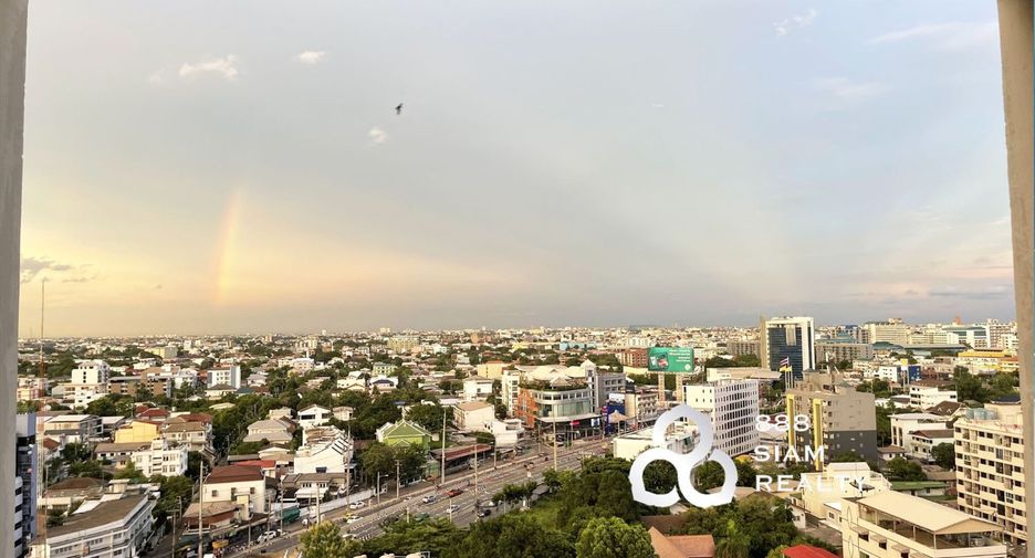 For sale 2 bedrooms condo in Chatuchak, Bangkok