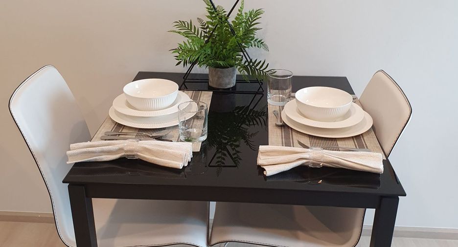 For rent 1 bed condo in Pathum Wan, Bangkok