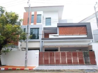 出售 6 卧室 独立屋 在 Bang Na, 曼谷