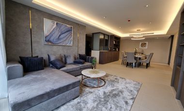 For rent 3 bed condo in Watthana, Bangkok