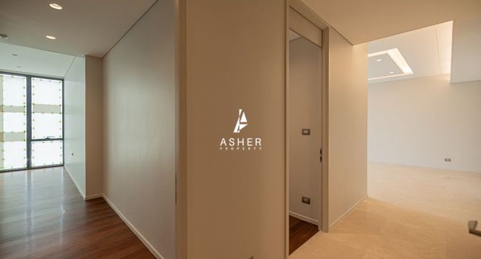 For sale 2 Beds condo in Pathum Wan, Bangkok