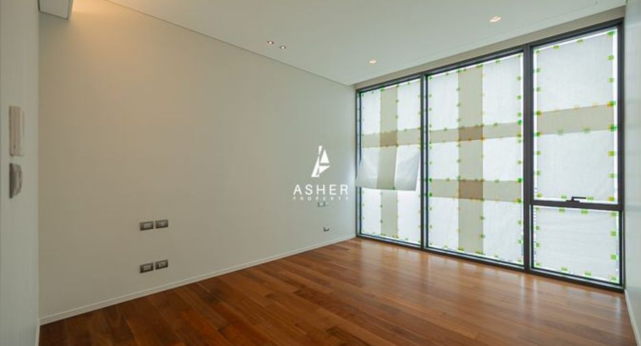 For sale 2 Beds condo in Pathum Wan, Bangkok