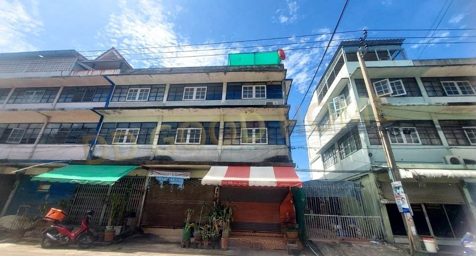 For sale 2 bedrooms retail Space in Nong Khaem, Bangkok