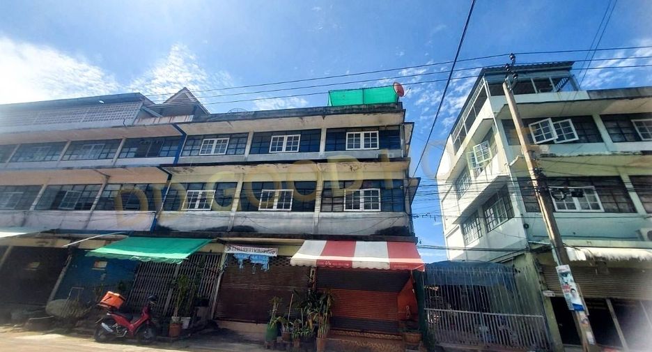 For sale 2 bedrooms retail Space in Nong Khaem, Bangkok