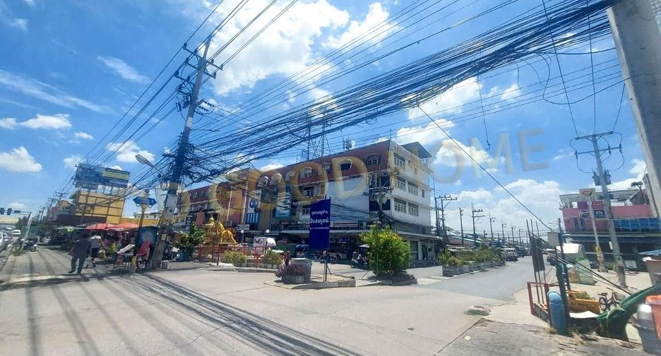 For sale 2 bedrooms retail Space in Nong Khaem, Bangkok