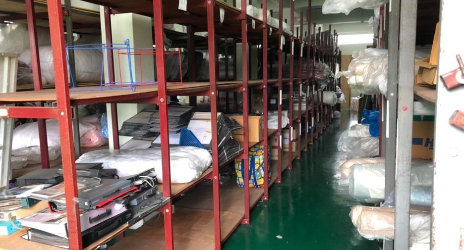 For sale retail Space in Suan Luang, Bangkok