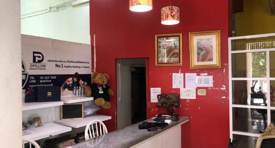 For sale retail Space in Suan Luang, Bangkok