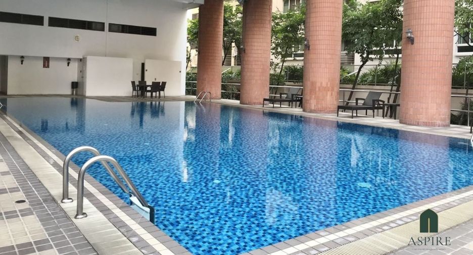 For sale 2 bedrooms condo in Khlong Toei, Bangkok