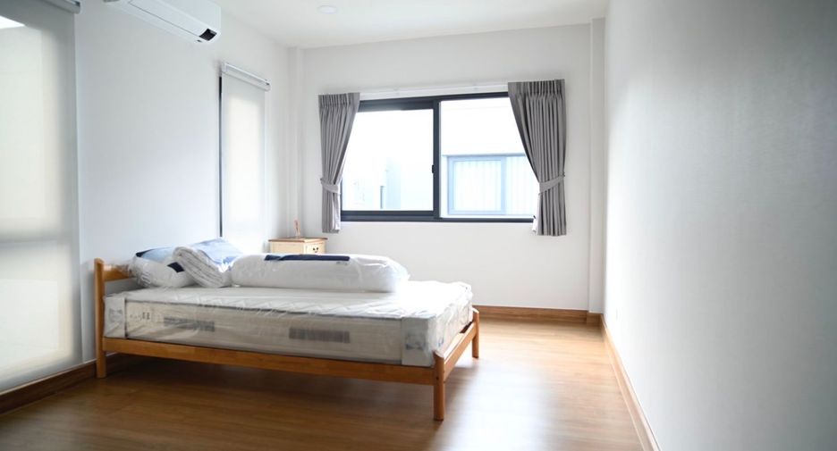 ให้เช่า และ ขาย 4 ห้องนอน บ้านเดี่ยว ใน บางพลี, สมุทรปราการ