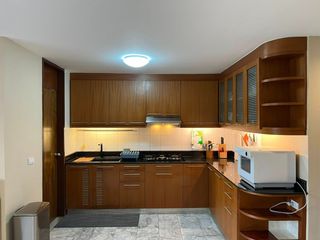 Reihenhaus zur Miete und zum Kauf mit 4 Zimmer in Suan Luang, Bangkok