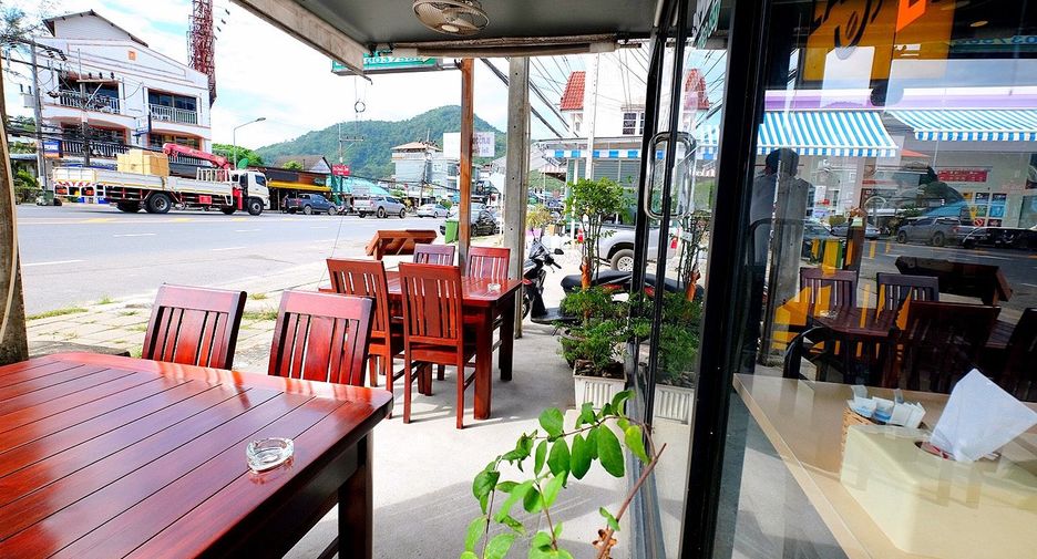 For sale 6 Beds retail Space in Kathu, Phuket