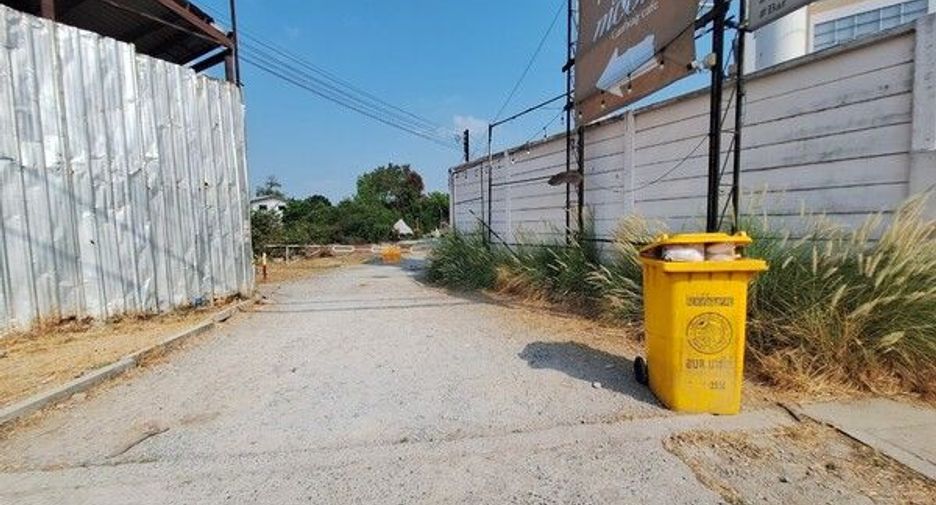 À vendre terrain à Mueang Nonthaburi, Nonthaburi