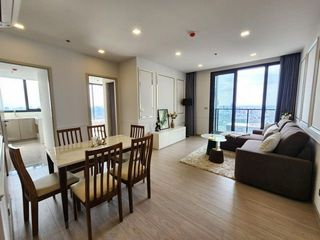 For rent 3 ベッドルーム condo in Huai Khwang, Bangkok