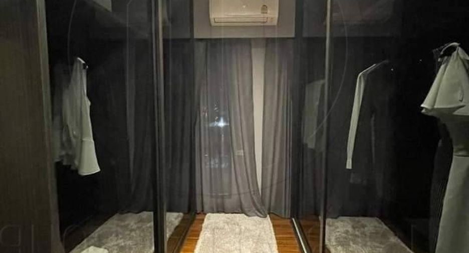 À vendre 5 chambres maison à Wang Thonglang, Bangkok