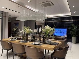 For sale 5 Beds house in Wang Thonglang, Bangkok