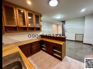 Reihenhaus zur Miete mit 4 Zimmer in Chatuchak, Bangkok