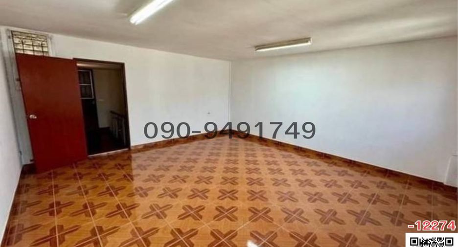 For rent 4 bedrooms townhouse in Chatuchak, Bangkok