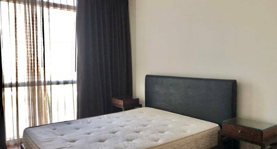 Wohnung zur Miete mit 3 Zimmer in Pathum Wan, Bangkok