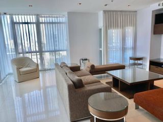 For rent 3 ベッドルーム condo in Pathum Wan, Bangkok