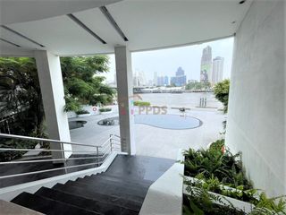 For sale 5 bed condo in Khlong San, Bangkok
