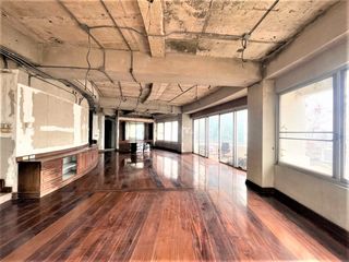 For sale 5 bed condo in Khlong San, Bangkok
