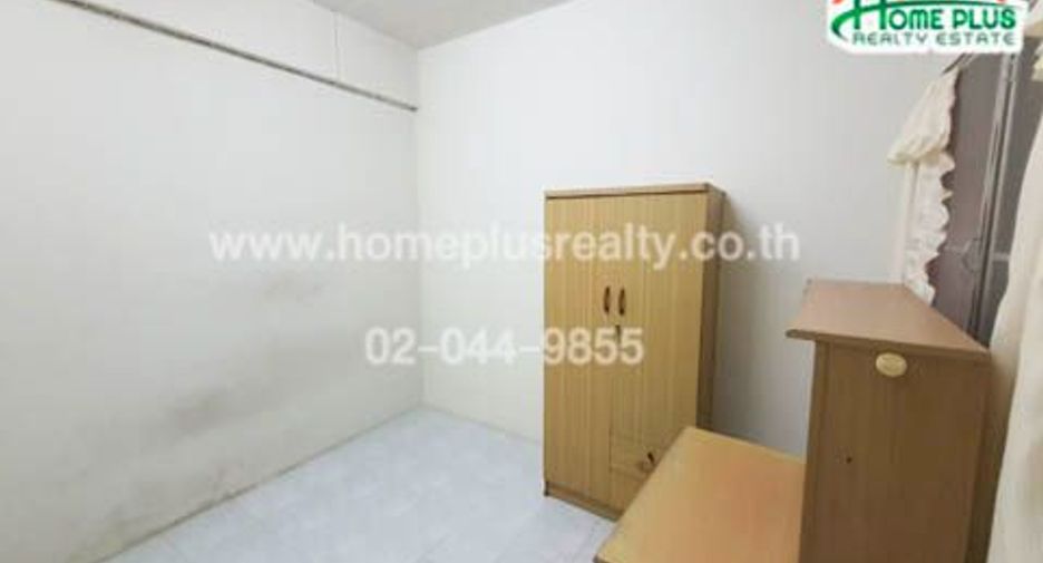 À vendre 14 chambres local commercial à Mueang Chon Buri, Chonburi