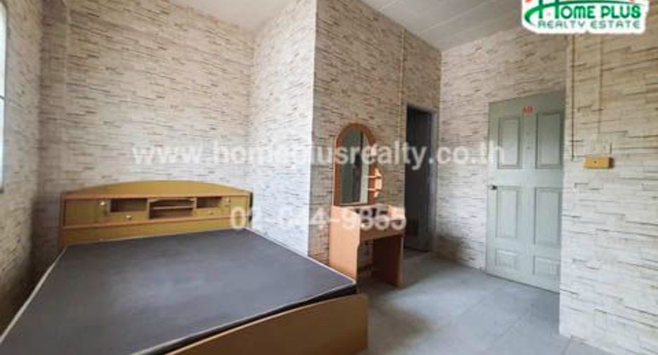À vendre 14 chambres local commercial à Mueang Chon Buri, Chonburi