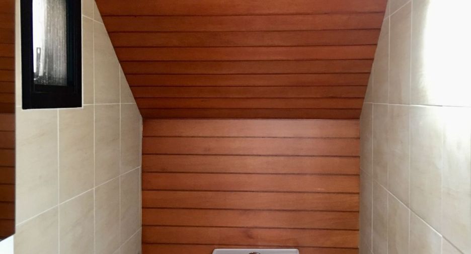 Haus zum Kauf mit 3 Zimmer in San Kamphaeng, Chiang Mai