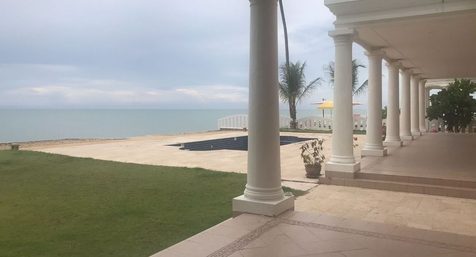 For sale 8 Beds villa in Takua Pa, Phang Nga