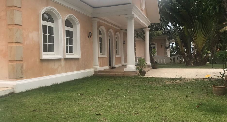 For sale 8 Beds villa in Takua Pa, Phang Nga