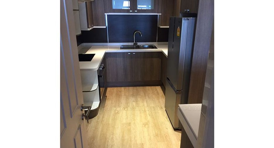 Condo en alquiler y en venta de 2 habitaciones en Pathum Wan, Bangkok
