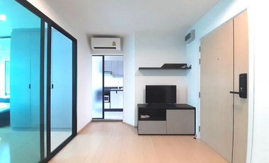 À vendre 1 chambre condo à Huai Khwang, Bangkok