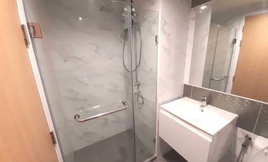 À vendre 1 chambre condo à Huai Khwang, Bangkok