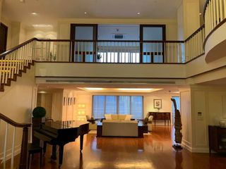 For rent 5 ベッドルーム condo in Khlong Toei, Bangkok