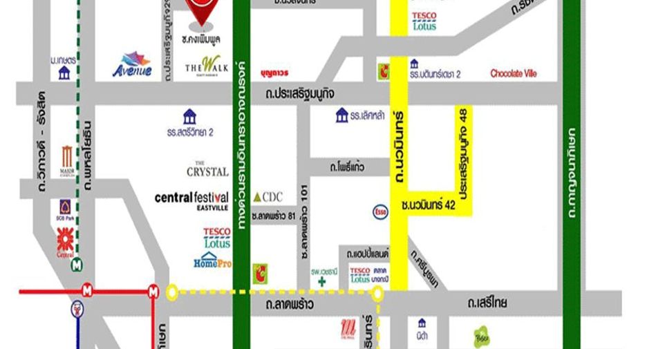 Reihenhaus zum Kauf mit 5 Zimmer in Lat Phrao, Bangkok