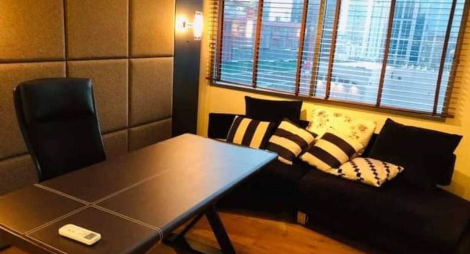 Condo en alquiler y en venta de 2 habitaciones en Khlong Toei, Bangkok