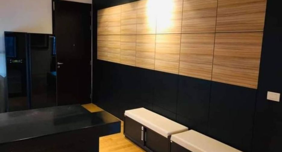 Condo en alquiler y en venta de 2 habitaciones en Khlong Toei, Bangkok