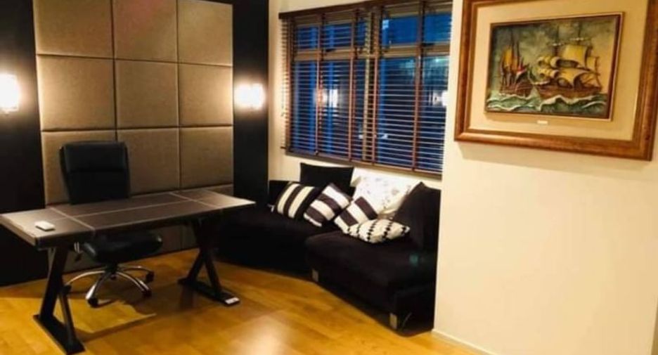 Condo en alquiler y en venta de 2 habitaciones en Khlong Toei, Bangkok