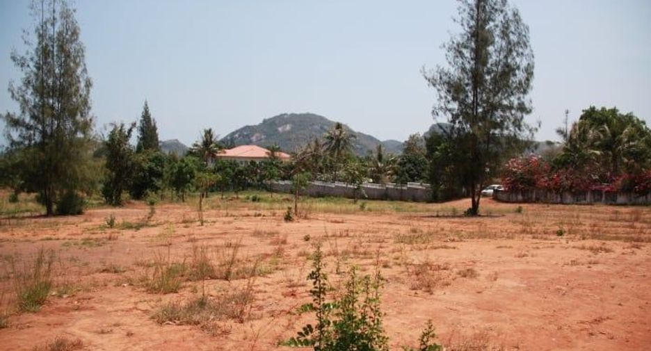For sale 6 bedrooms villa in Bang Phli, Samut Prakan