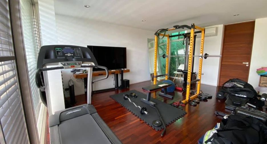 For sale 6 bedrooms villa in Bang Phli, Samut Prakan