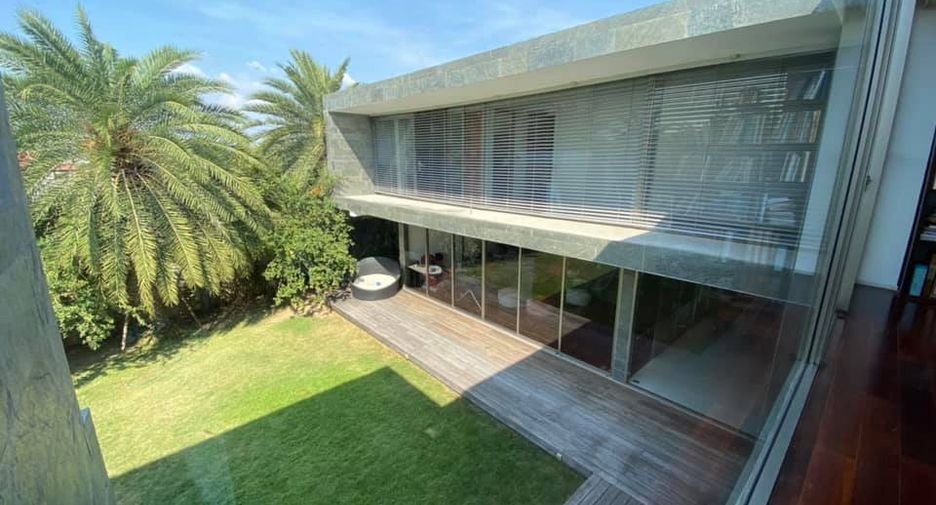 For sale 6 bedrooms villa in Bang Phli, Samut Prakan