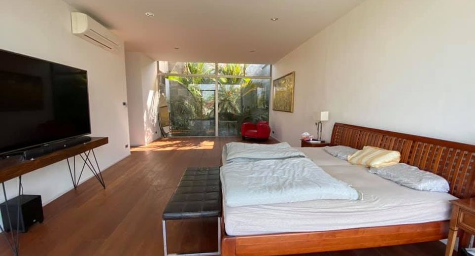 For sale 6 bedrooms villa in Bang Phli, Samut Prakan