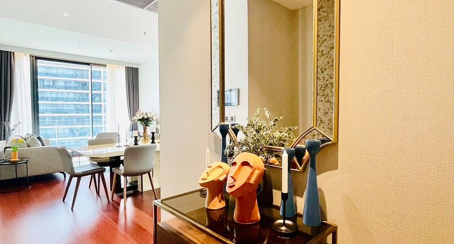 For rent 2 bedrooms condo in Watthana, Bangkok