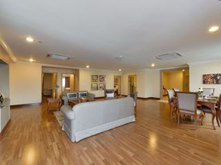 For rent 3 bed serviced apartment in Watthana, Bangkok