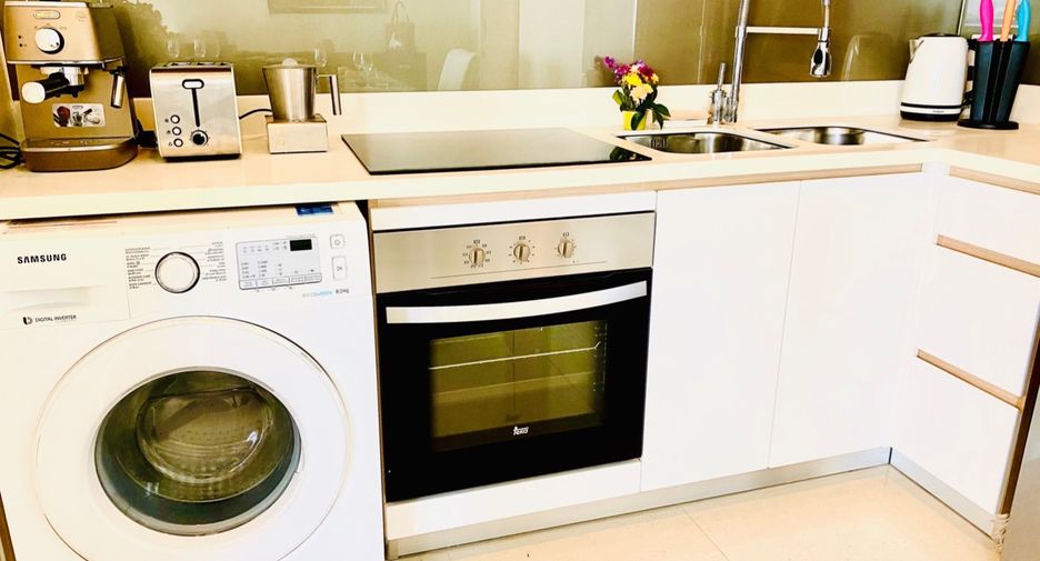 For rent 2 bedrooms condo in Bang Lamung, Chonburi
