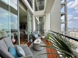 Condo en venta de 3 habitaciones en Sathon, Bangkok